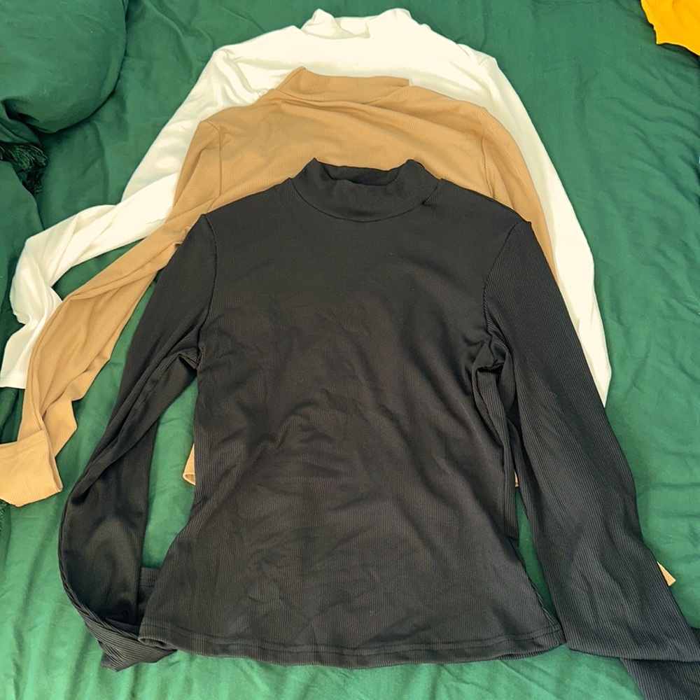 Women’s long sleeve tops